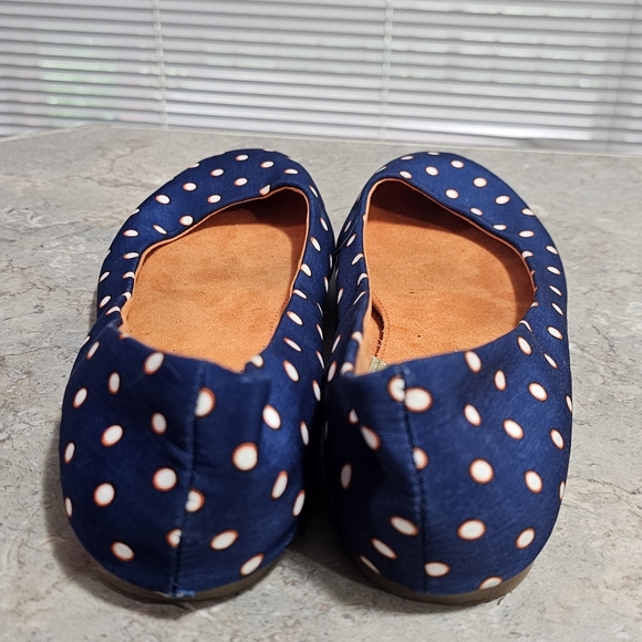 BC Footware Slip-on Flats- Size 8.5 - Picture 5 of 8